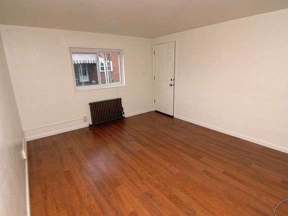 3rd image of 6901 Grand Ave APT 27B