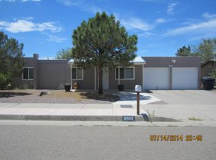 5513 Sabrosa Dr NE, Albuquerque, NM 87111