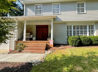 4508 Leaf Ct, Raleigh, NC 27612