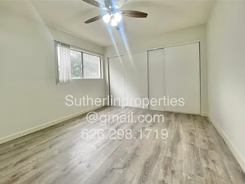 1425 E Orange Grove — Photo 22