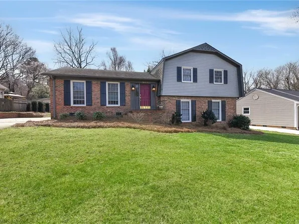 5305 Bennington Dr, Greensboro, NC 27410