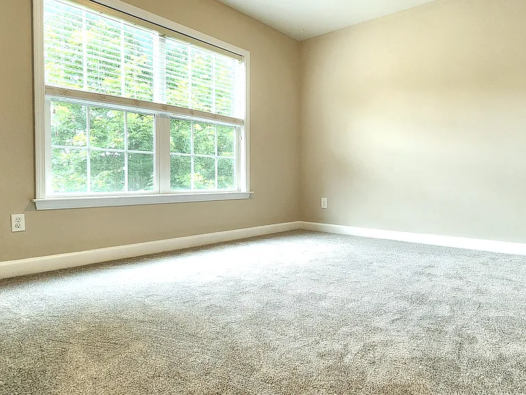 411 Five Pine Ct — Photo 19