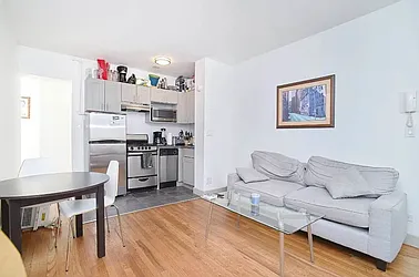 Rented by Living New York