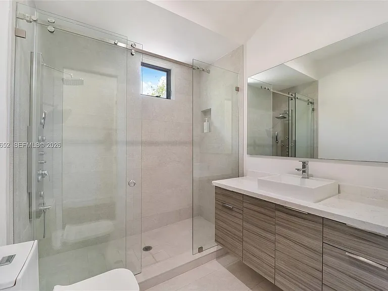56 Samana Dr — Photo 14