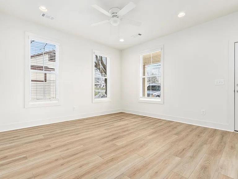 604 Martin Luther King Blvd — Photo 8