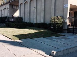 580 N Los Robles Ave APT 3, Pasadena, CA 91101