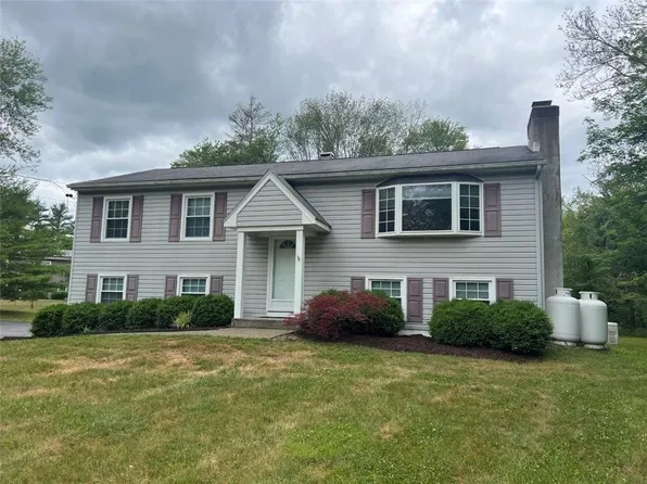 46 Putnam Road, Hyde Park, NY 12538