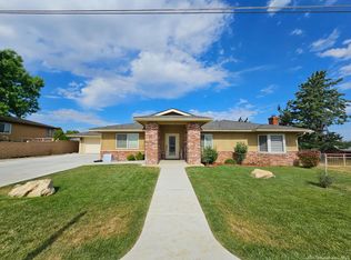 21241 Sierra Vista Dr, Tehachapi, CA 93561