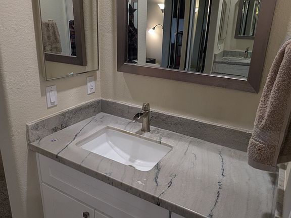 5th image of 970 Lake Isabella Way