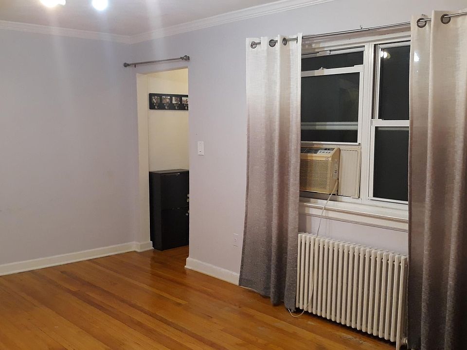 1st image of 70 45th St #1