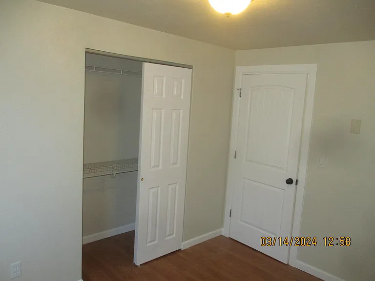 250 N Umpqua St — Photo 21