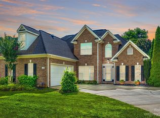 186 Lake Commons Dr, Rock Hill, SC 29732