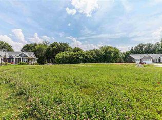 4033 Frobisher Flds, Hobart, WI 54155