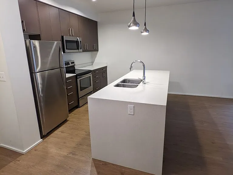 Viewpoint Terrace Apartments — Photo 131