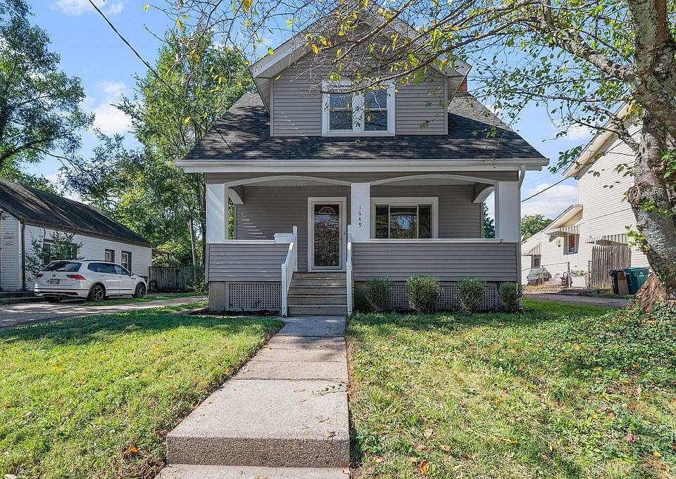 1st image of 1649 Mears Ave