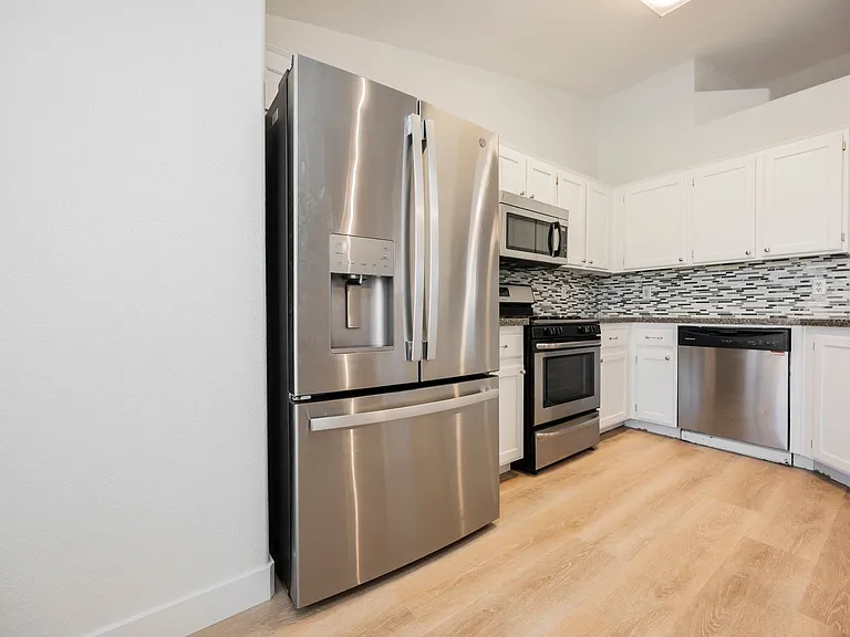802 Airy Hill St — Photo 16