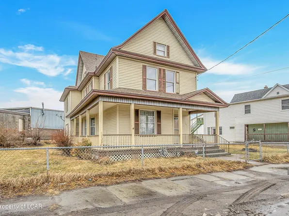 905 Albright Ave, Scranton, PA 18508