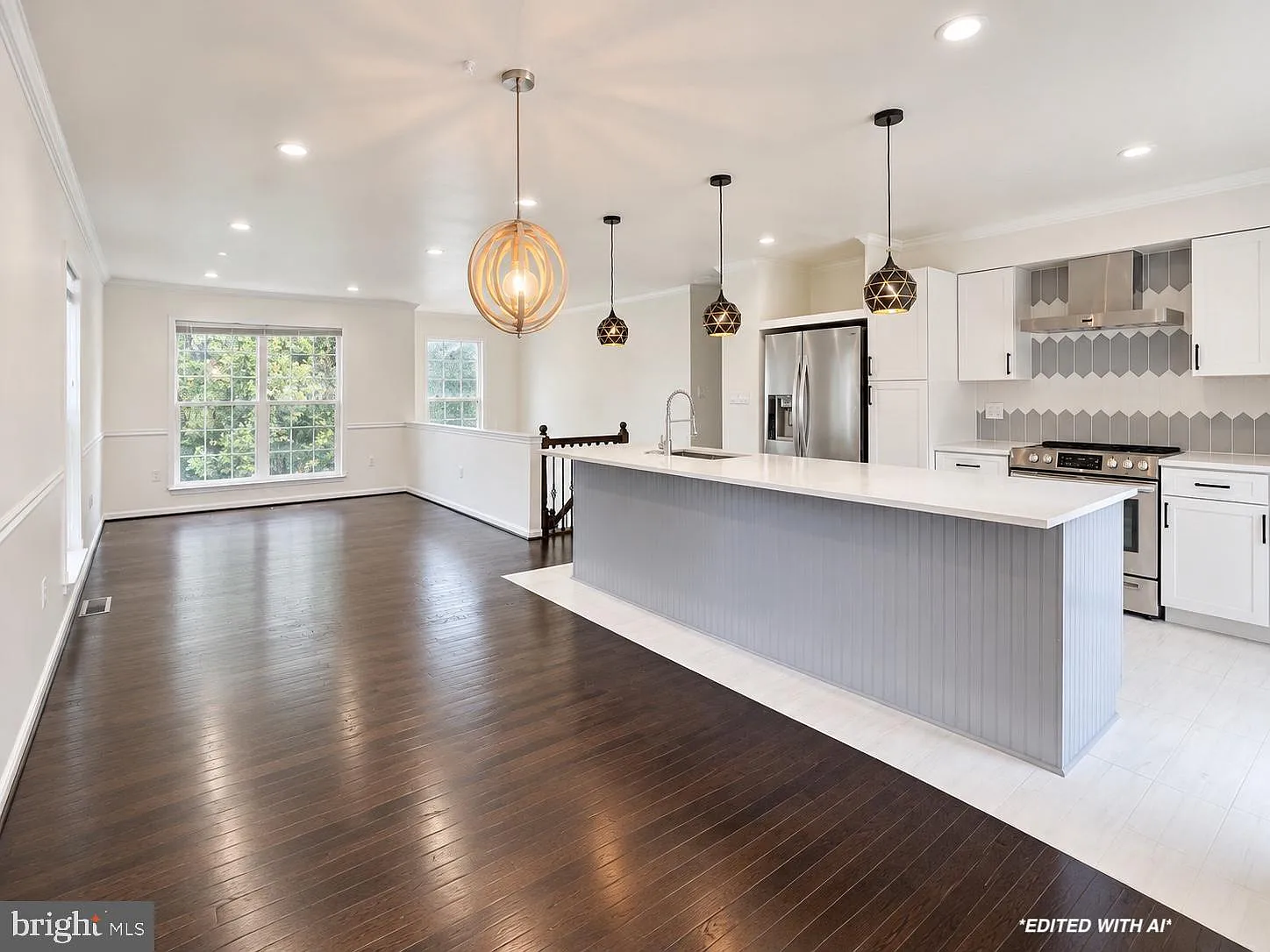 4 bed, 3.0 bath, 2352 sqft, $3,100 — Photo 3