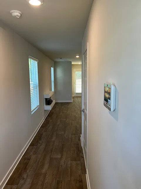 3420 Stonewall Ln — Photo 4
