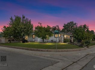 1744 Camino Sierra, Bakersfield, CA 93306