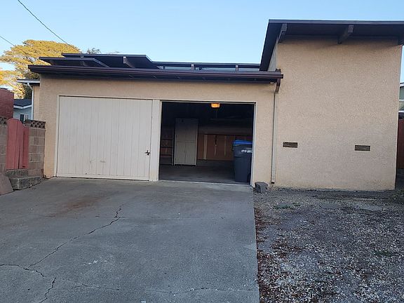 4th image of 423 S D St