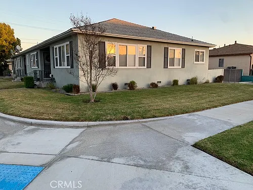 2513 Tulare Ave Photo 1