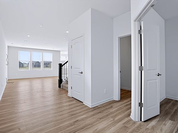 2nd image of 861 Adler Dr