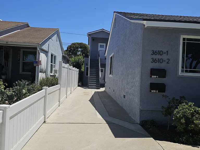 3610 Loomis St #2 — Photo 2
