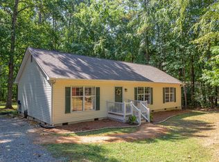 520 Vickers Rd, Chapel Hill, NC 27517