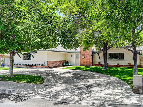 2nd image of 3013 Colanthe Ave