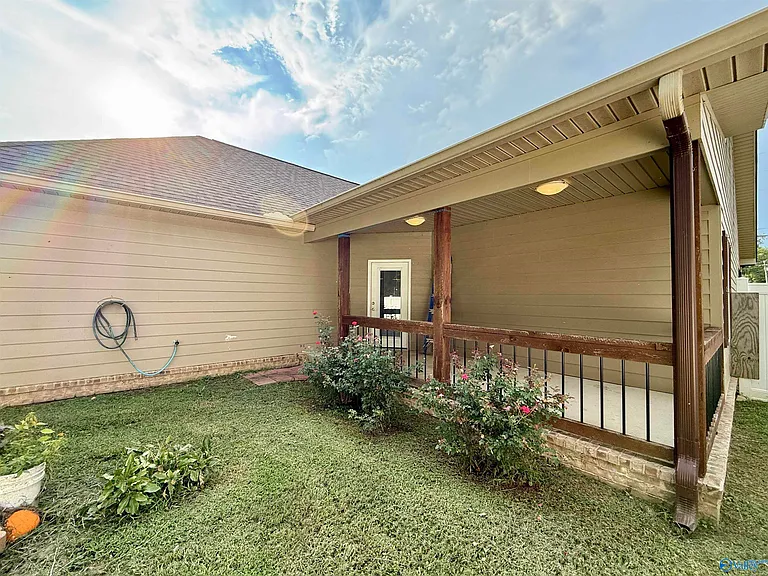 797 Thomas Ave — Photo 24
