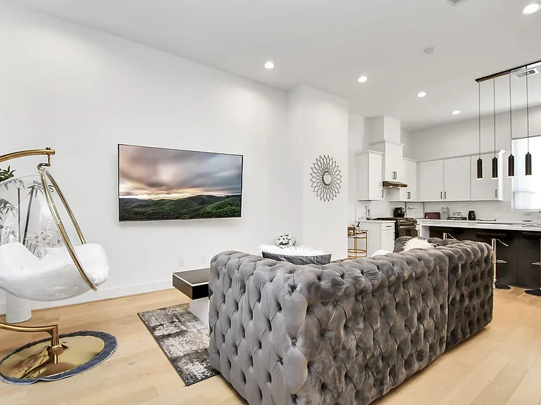 1104 Palmer St — Photo 39