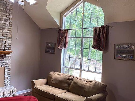2nd image of 14734 Renfroe Dr