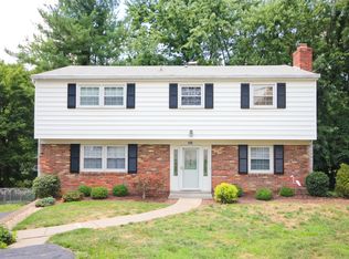 106 S Jamestown Rd, Coraopolis, PA 15108