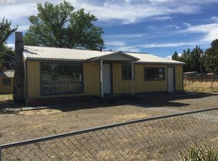 1745 NE 2nd St, Hermiston, OR 97838