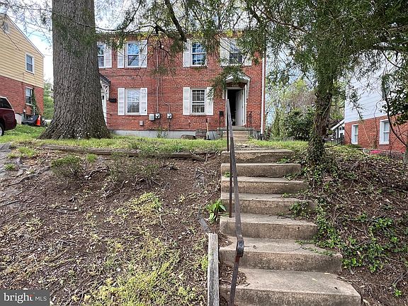 3rd image of 5740 Biscayne Dr
