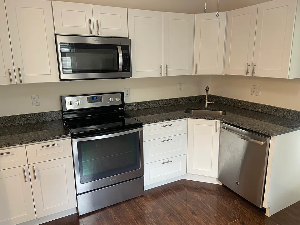 226 Yost Ave #2