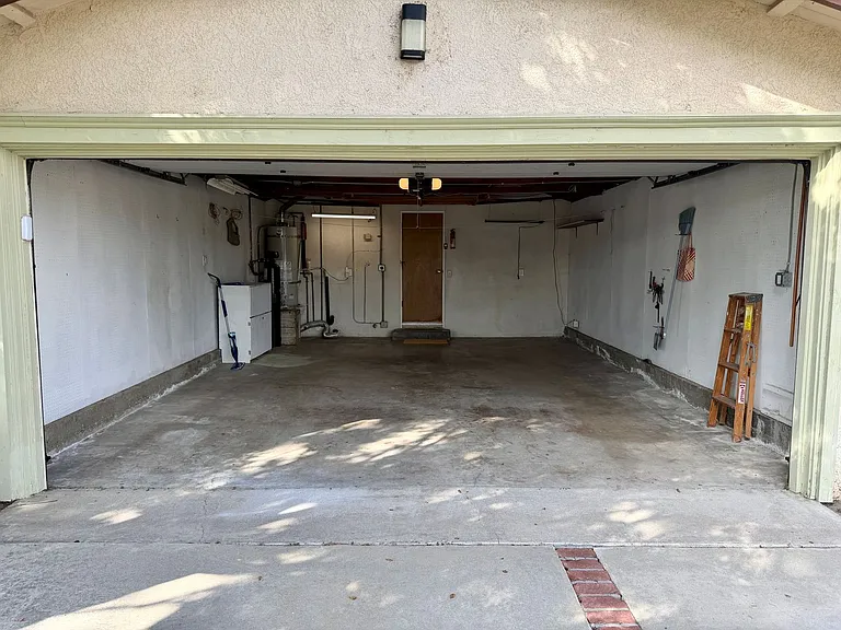 3123 W Teranimar Dr — Photo 22