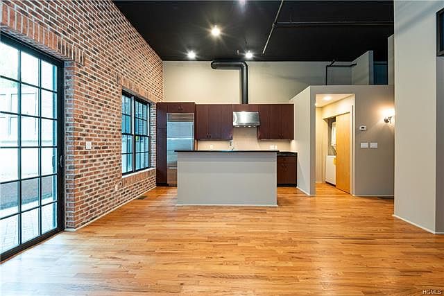 1st image of 120 Mamaroneck Ave
