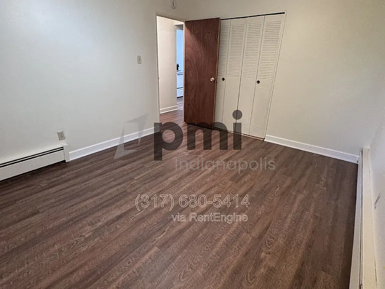 2323 Newton St #20 — Photo 6
