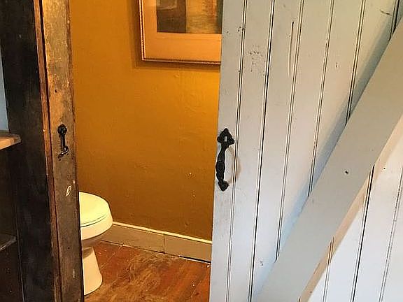 4th image of 5680 Fairfield Rd