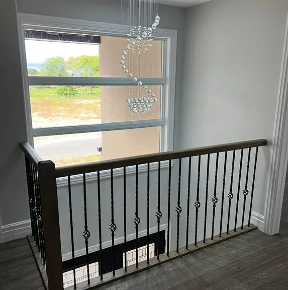 319 Benson Ct — Photo 17