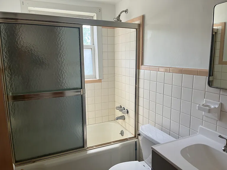 21319 Kingsville St #102 — Photo 4