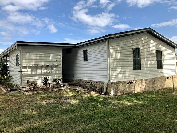 5th image of 606 Cedar Ln