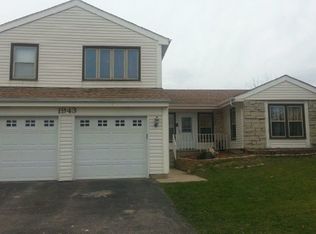 1943 S Brandon Dr, Glendale Heights, IL