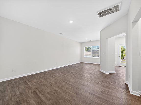 5th image of 1175 Evelynnview Ln
