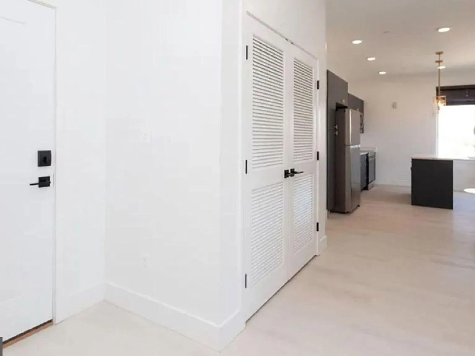 1 bed, 1.0 bath, 552 sqft, $1,700 — Photo 4