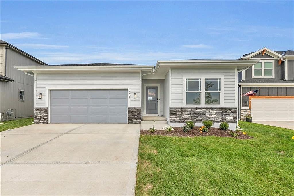 17769 Shady Bend Rd, Gardner, KS 66030 | Zillow