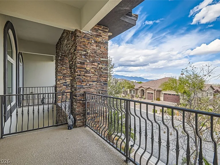 5367 Secluded Brook Ct — Photo 42