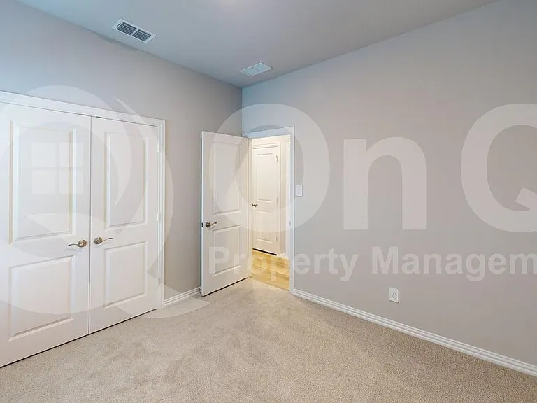 1209 Bridgewalk Dr — Photo 12